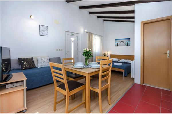 Apartment A3, for 3 persons