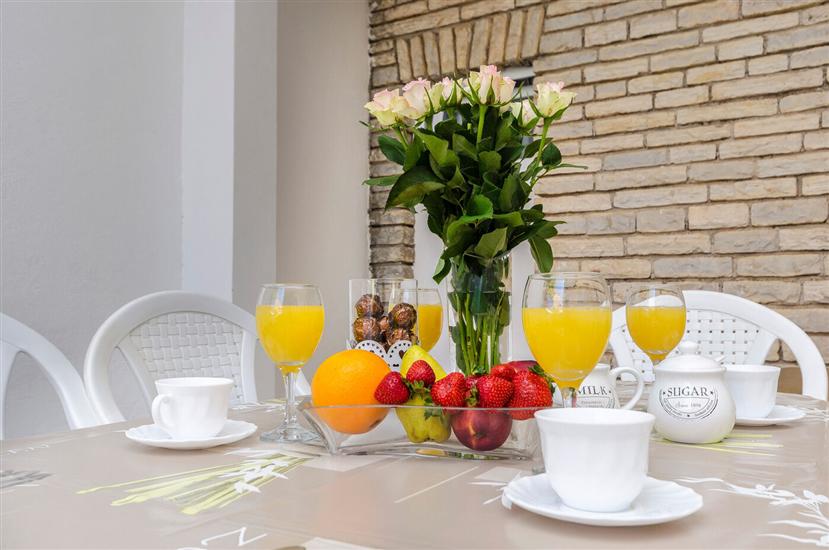 Apartment A1, for 5 persons