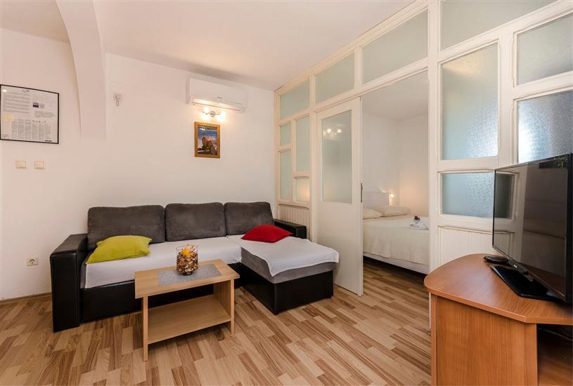 Apartment A2, for 3 persons