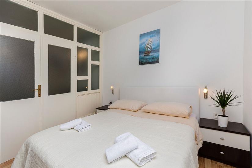 Apartment A2, for 3 persons