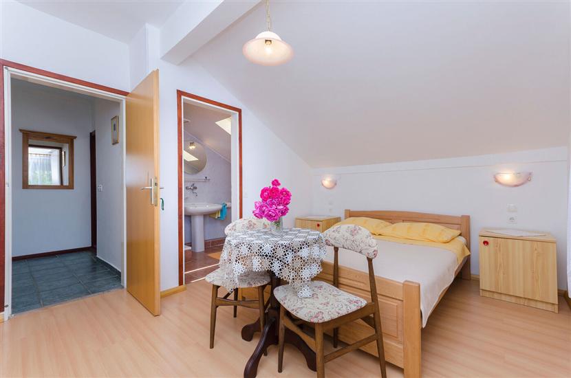 Apartment A1, for 4 persons