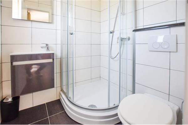 House K1, for 14 persons