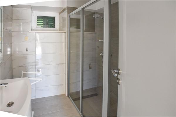 House K1, for 14 persons