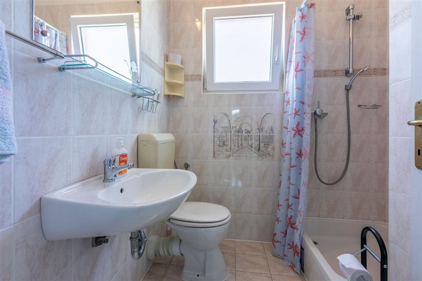 Apartman A1, na 5 osebe