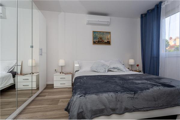 Apartment A1, for 5 persons