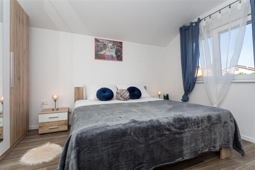 Apartment A2, for 5 persons