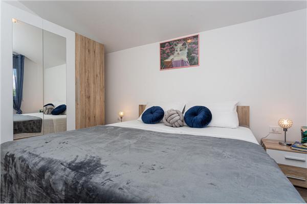 Apartment A2, for 5 persons