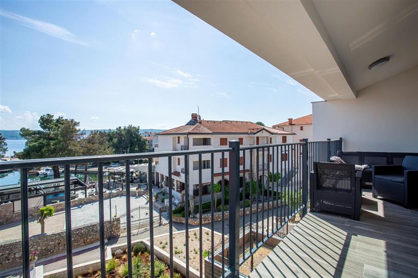 Apartment A2, for 5 persons