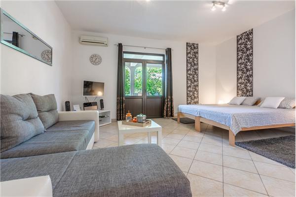 Apartment A2, for 4 persons