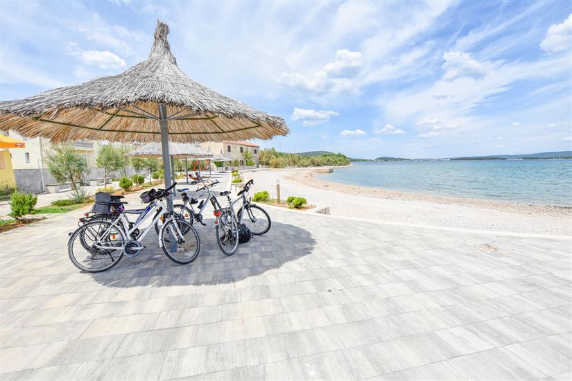 Apartment L and S on The Beach