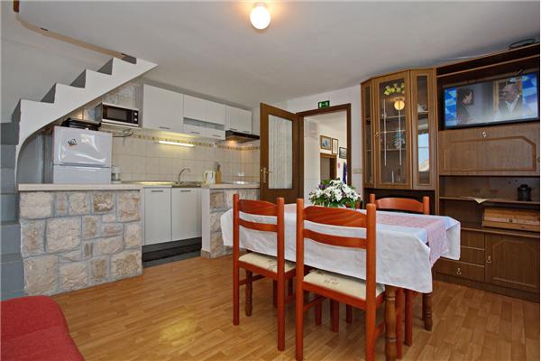 House K1, for 3 persons