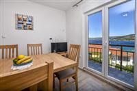 Apartment A2, for 5 persons