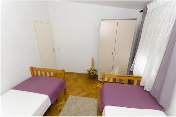Apartment A1, for 6 persons