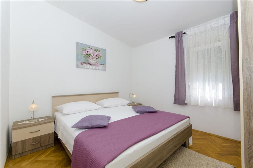 Apartment A1, for 6 persons