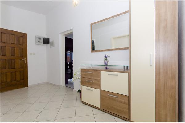 Apartment A1, for 6 persons