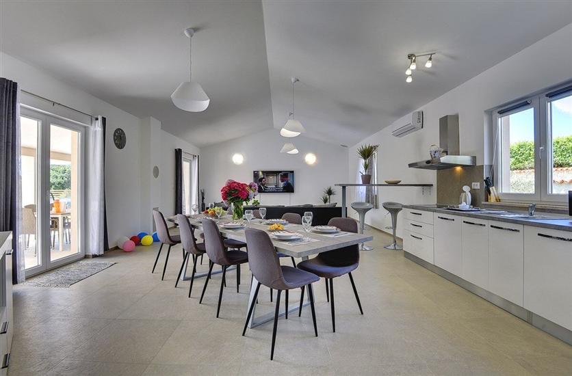 House K1, for 8 persons