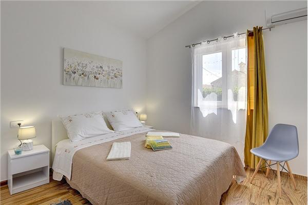 House K1, for 8 persons