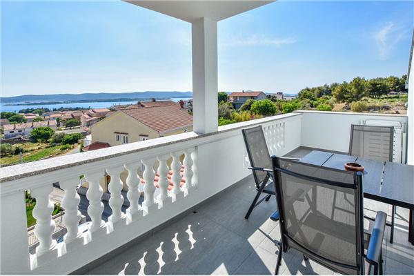 Apartman A2, na 4 osebe