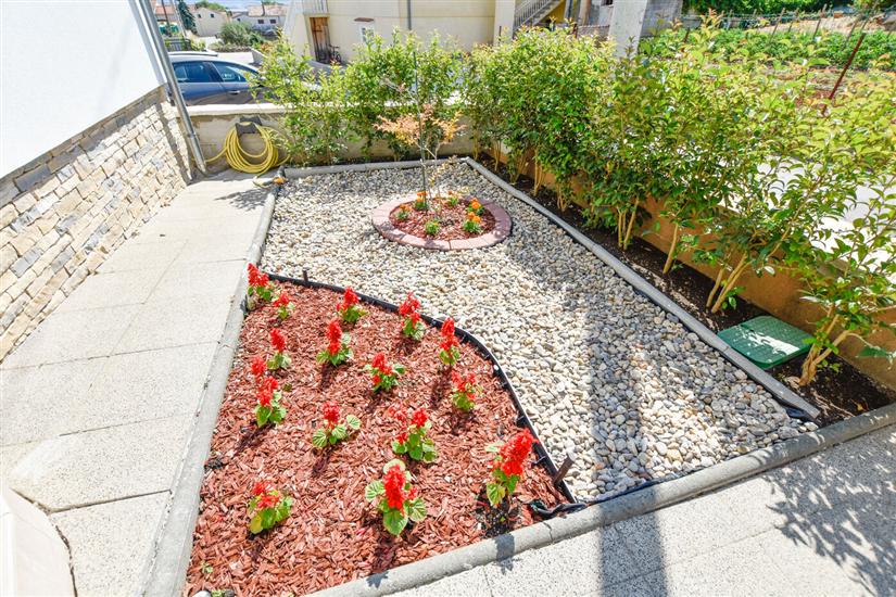 Apartmaji in Soba Danijel