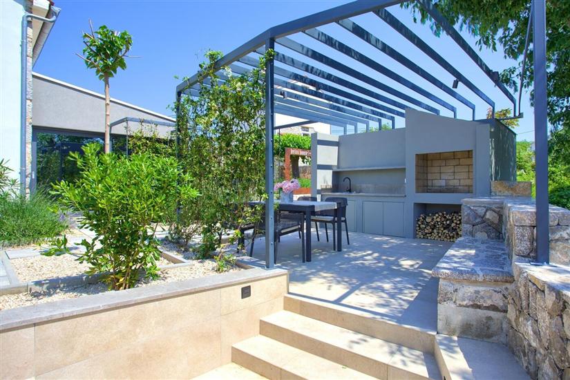 House Villa Jerini cottage