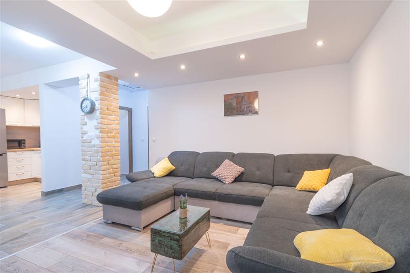 House K1, for 5 persons