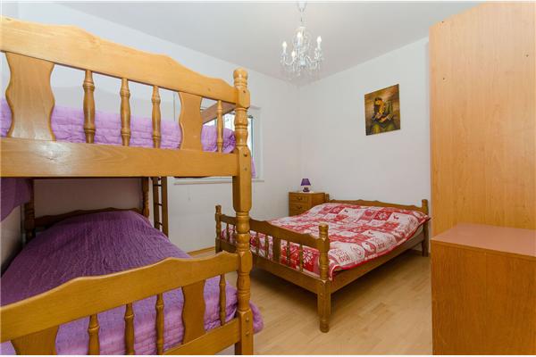 Apartment A1, for 8 persons