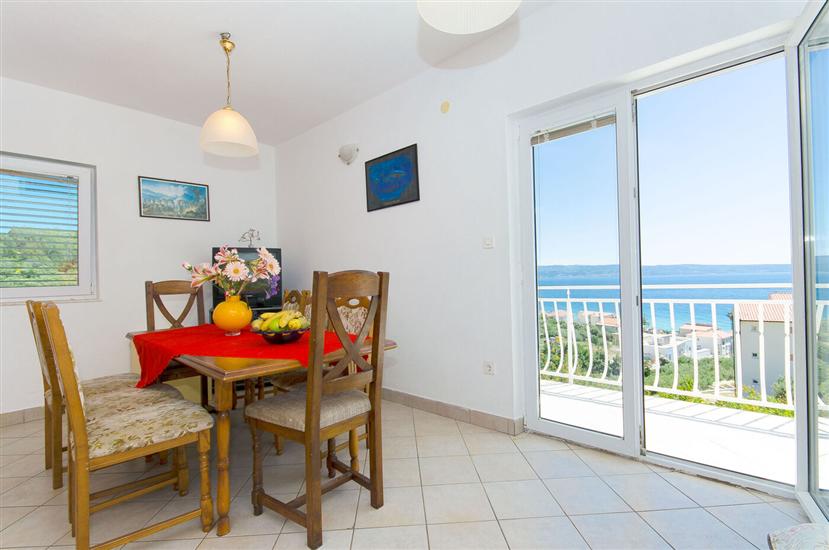 Apartment A1, for 8 persons