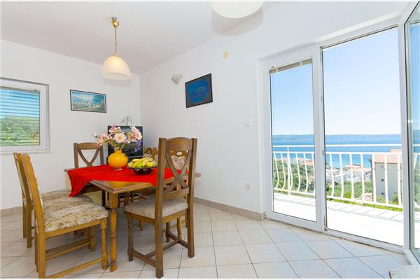 Apartment A1, for 8 persons