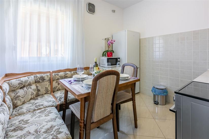 Apartman A3, na 6 osebe
