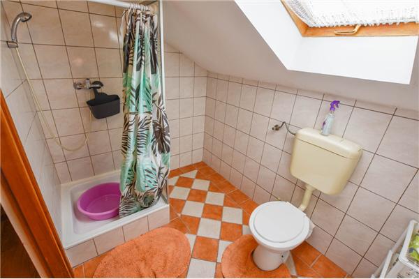 Apartment A4, for 5 persons