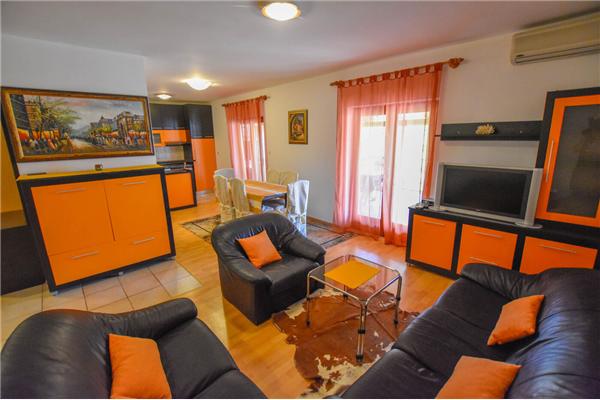 Apartment A3, for 6 persons