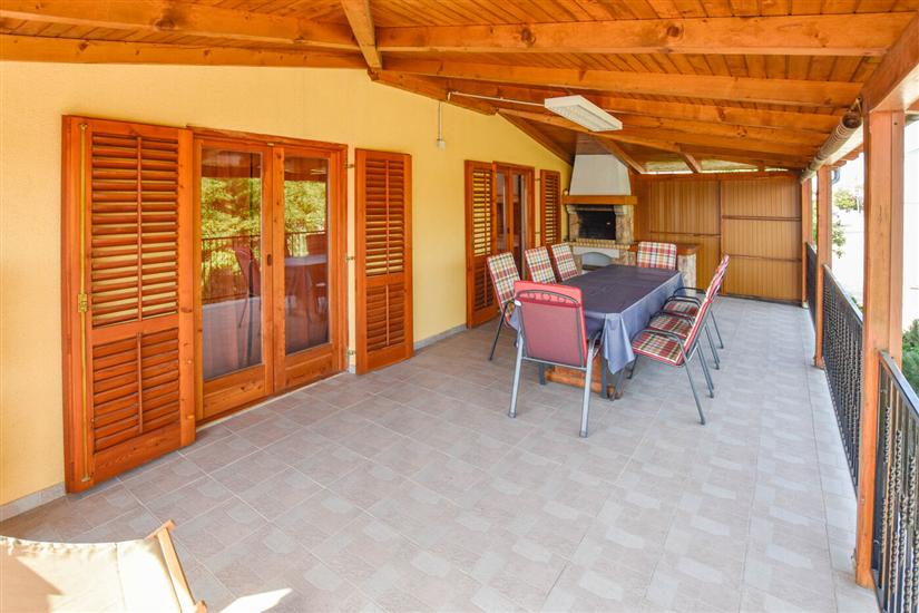 Apartment A3, for 6 persons