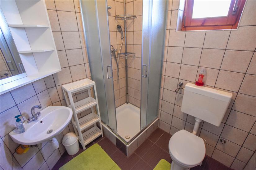 Apartment A3, for 6 persons