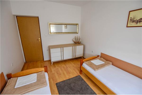 Apartment A3, for 6 persons