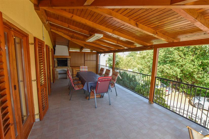 Apartment A3, for 6 persons