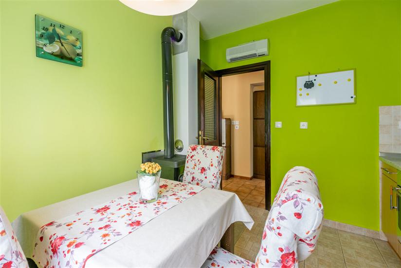 Apartman A2, na 5 osebe