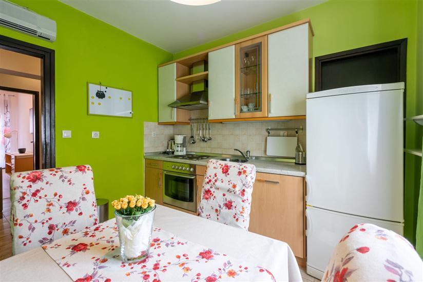 Apartman A2, na 5 osebe