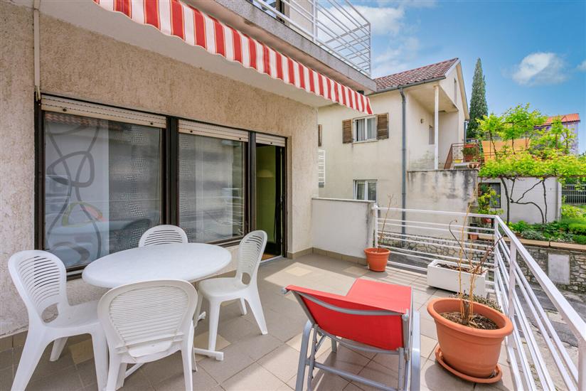 Apartman A2, na 5 osebe