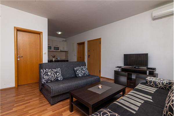 Apartment A2, for 4 persons