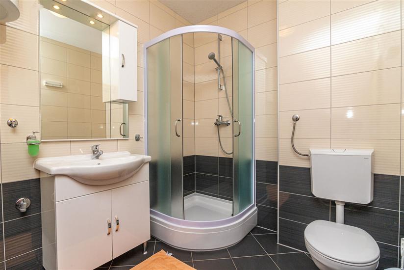 Apartment A9, for 4 persons