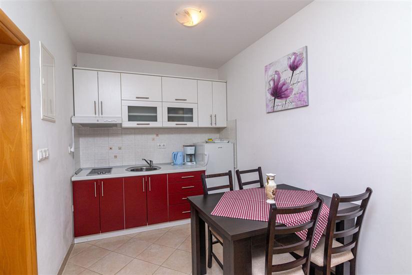 Apartment A7, for 4 persons