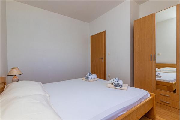 Apartment A6, for 4 persons