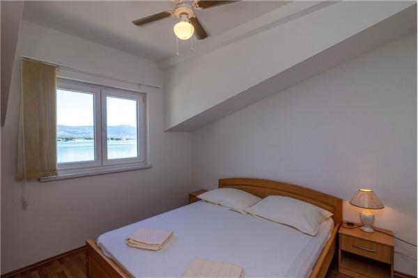 Apartment A8, for 4 persons