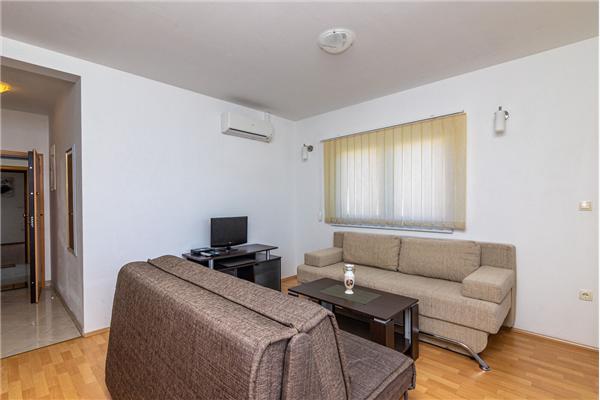 Apartment A6, for 4 persons
