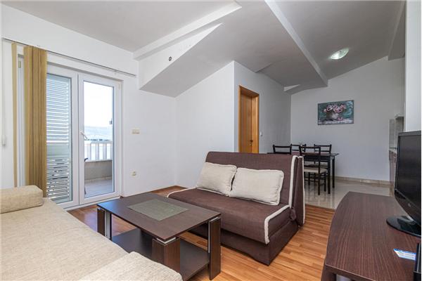 Apartment A8, for 4 persons