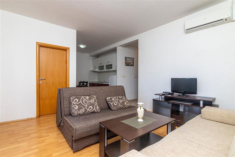 Apartment A6, for 4 persons