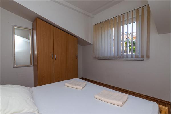 Apartment A4, for 4 persons