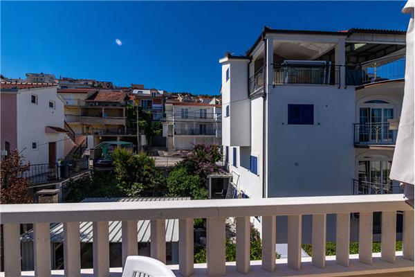 Apartment A4, for 4 persons