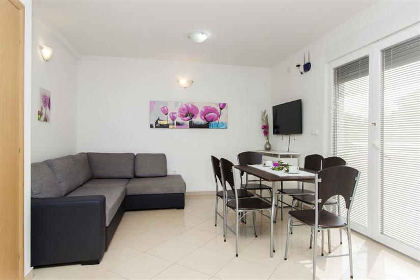 Apartment A2, for 4 persons