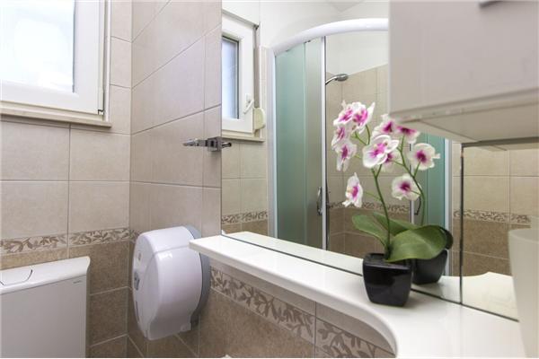 Apartment A4, for 4 persons